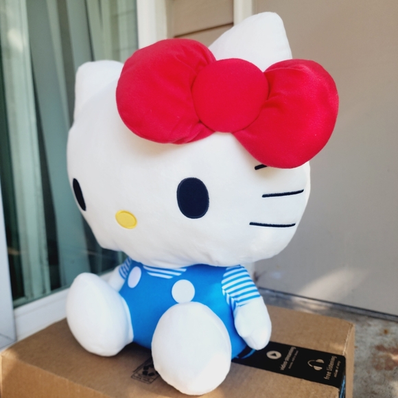 RARE! Hello Kitty Plush Japan Sanrio Super Big - Picture 2 of 4